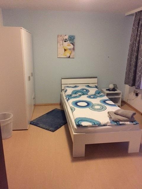 Haus Tina Zimmer Niklasdorf Bagian luar foto